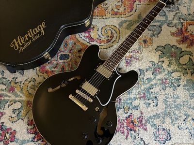 Heritage H-535 semi hollow guitar with case