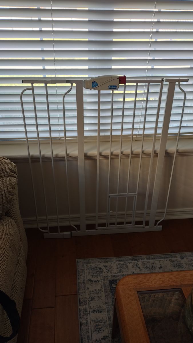 Carlson extra tall dog gate