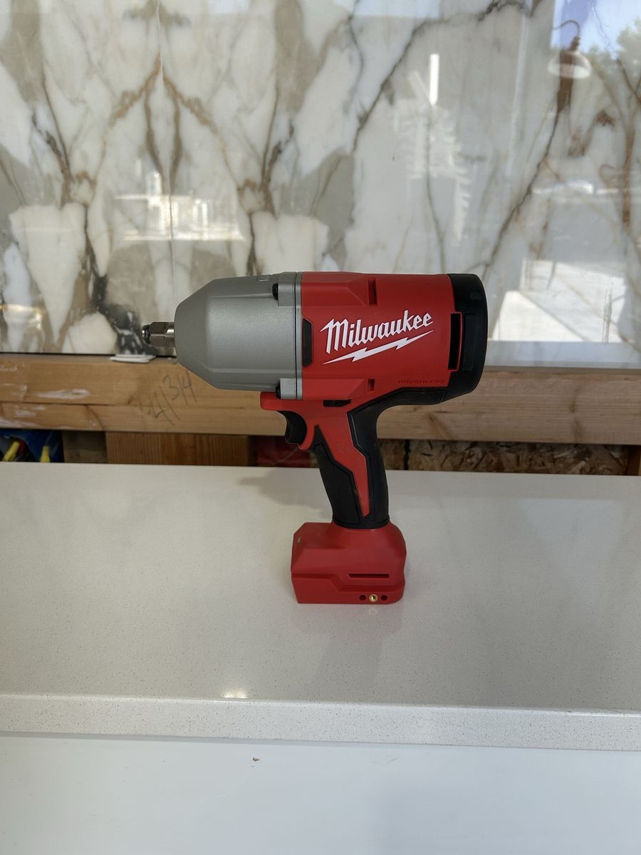 Milwaukee Impact Wrench