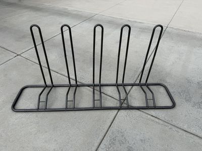 Adjustable Bike Rack for 1-5 Bikes (up to 29" tires and 2.6" wide)
