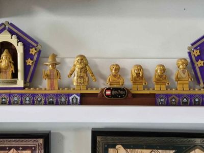 Lego Harry Potter Golden Minifigures Anniversary Full Set with Wizarding Cards