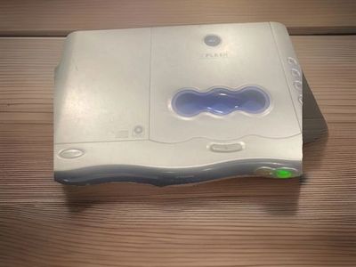 V Flash Consule With Controllers