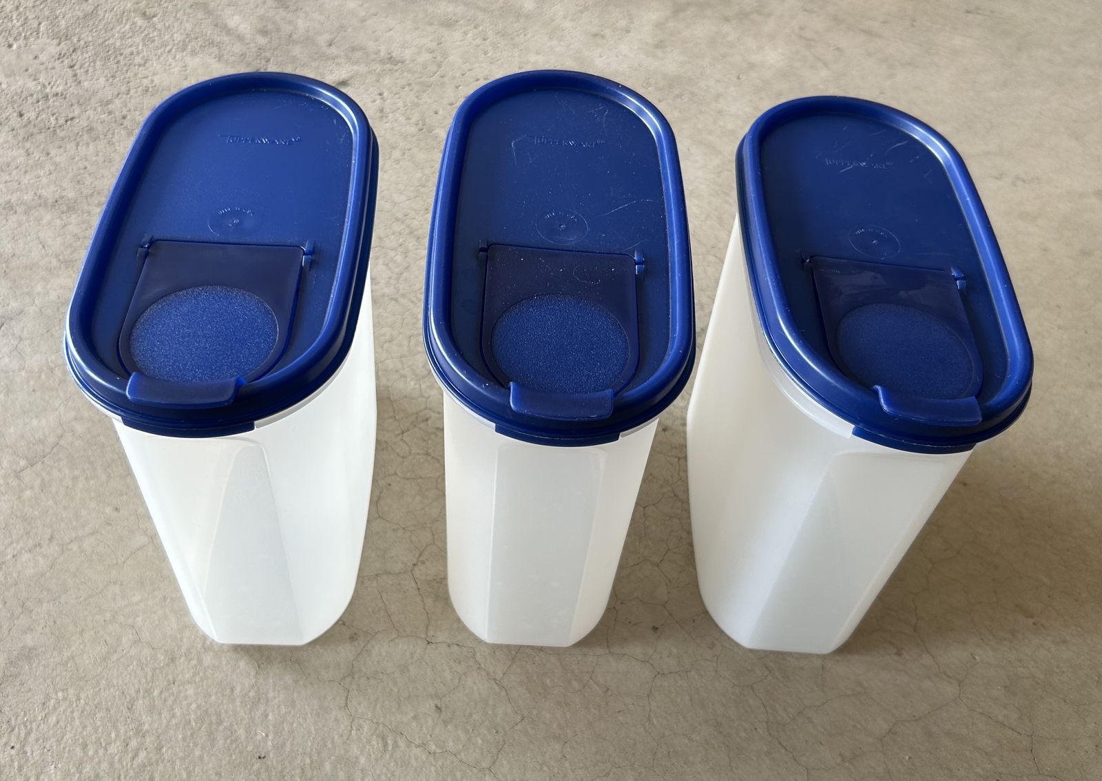 Tupperware Modular Mate #3 Oval Container 7 1/4 Cup 1.7L Blue Pour Seal Lid - 3 quantity