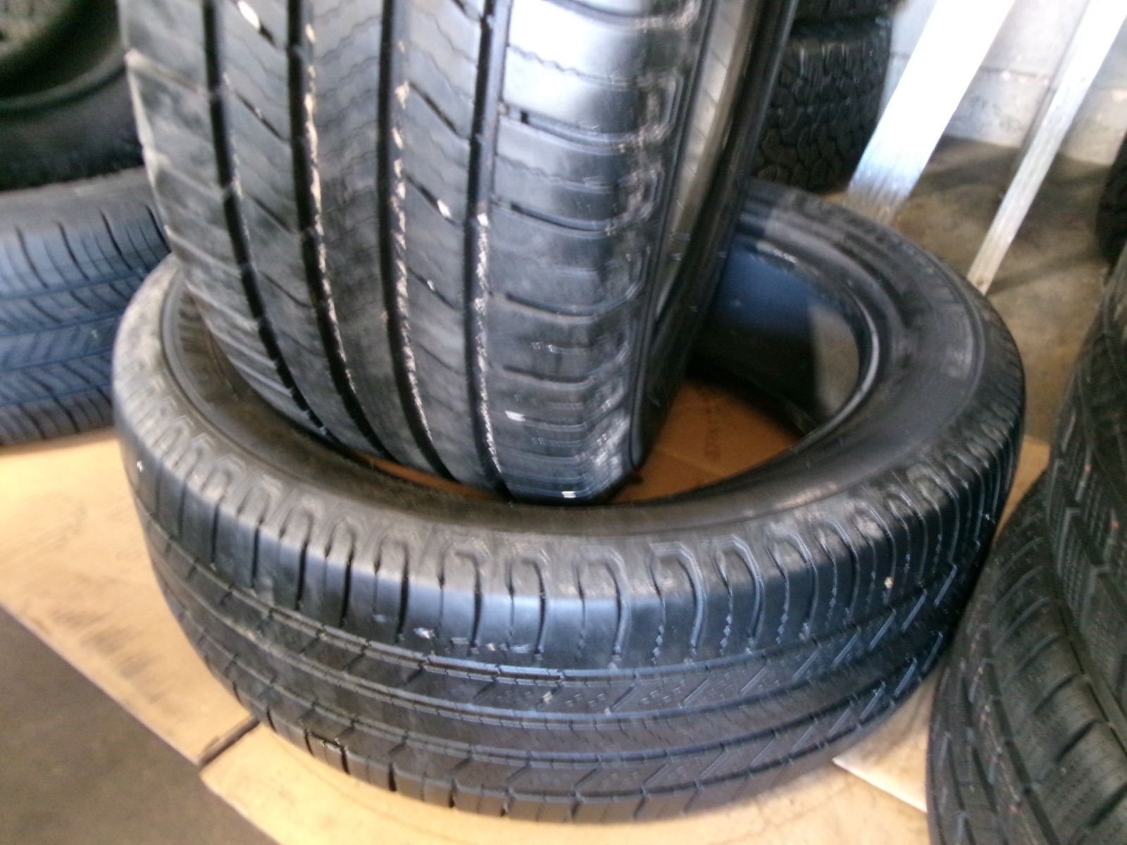235/50R19 MICHELIN DEFENDER 2 PAIR OF TWO USED TIRES
