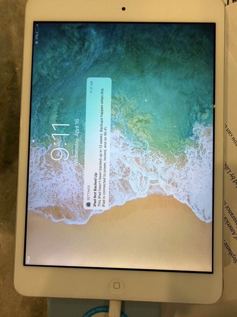 iPad mini 2 Retina 16 Gig Wifi $20