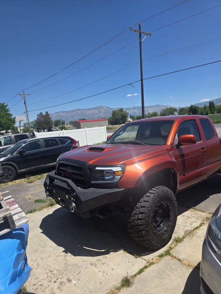 2005 Toyota Tacoma Base