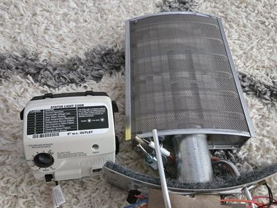 Water heater burner assembly