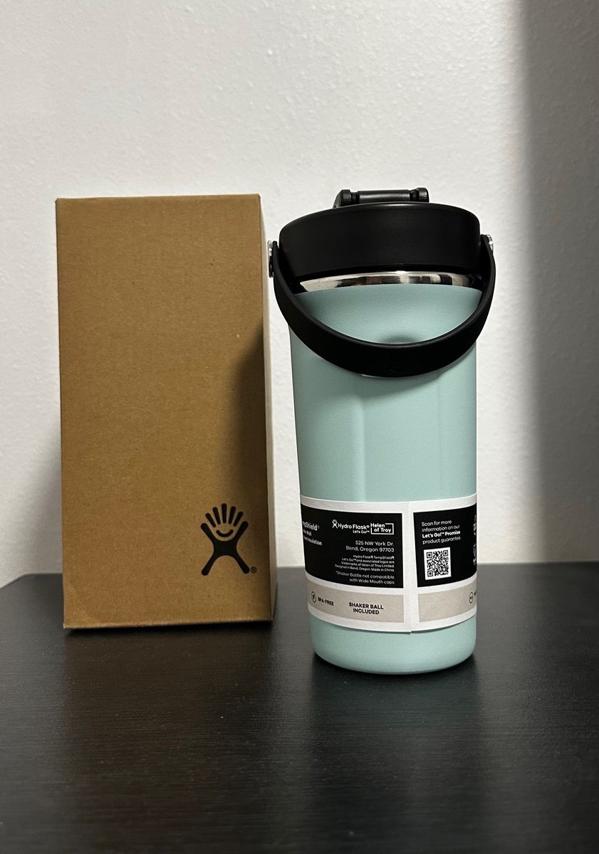 NEW – Hydro Flask Shaker Bottle – Dew 