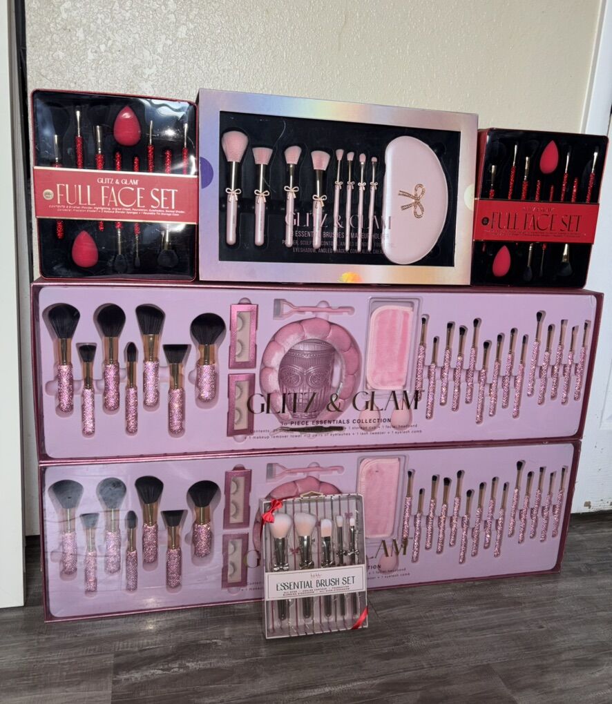 Glitz & Glam Rhinestone Makeup Brush Sets