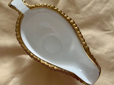 Balvery White and Gold Beaded Rim Gravy Boat