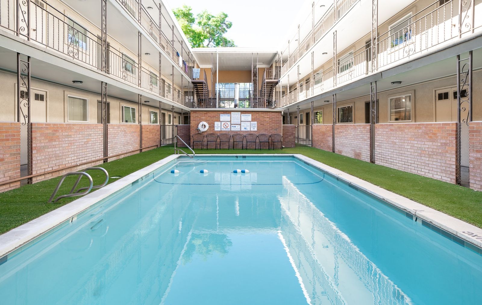 Student Lease Takeover - $410/mo near BYU (Bountiful Court Apts)