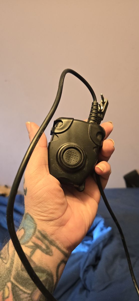 Military mic PPT adapter