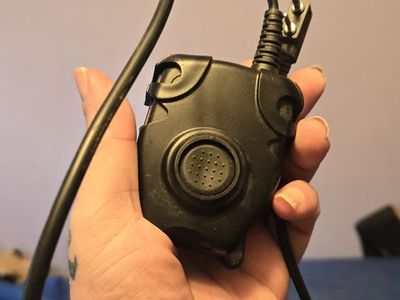 Military mic PPT adapter
