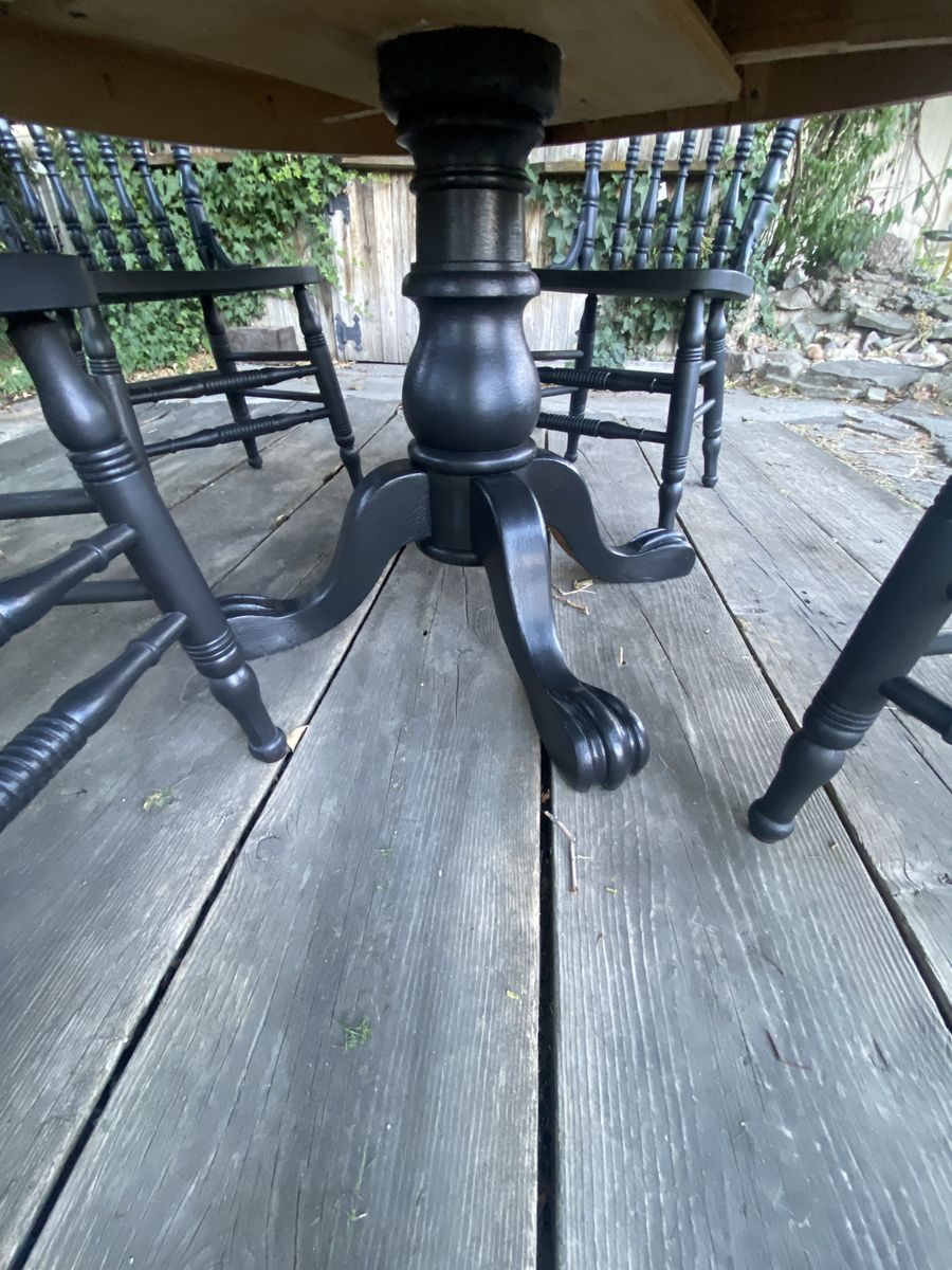 Main image 4