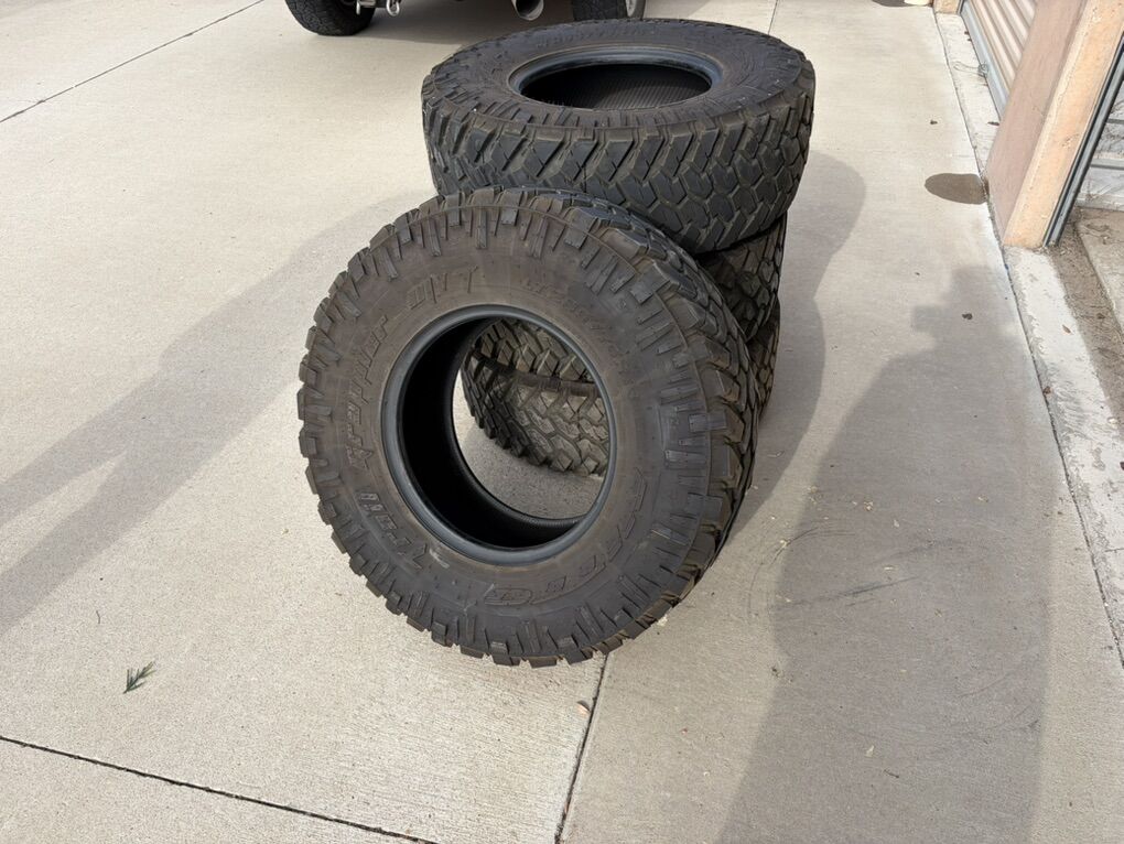 33 Nitto Trail Grappler Mud Tires