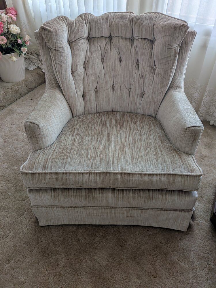 Matching set of vintage chairs