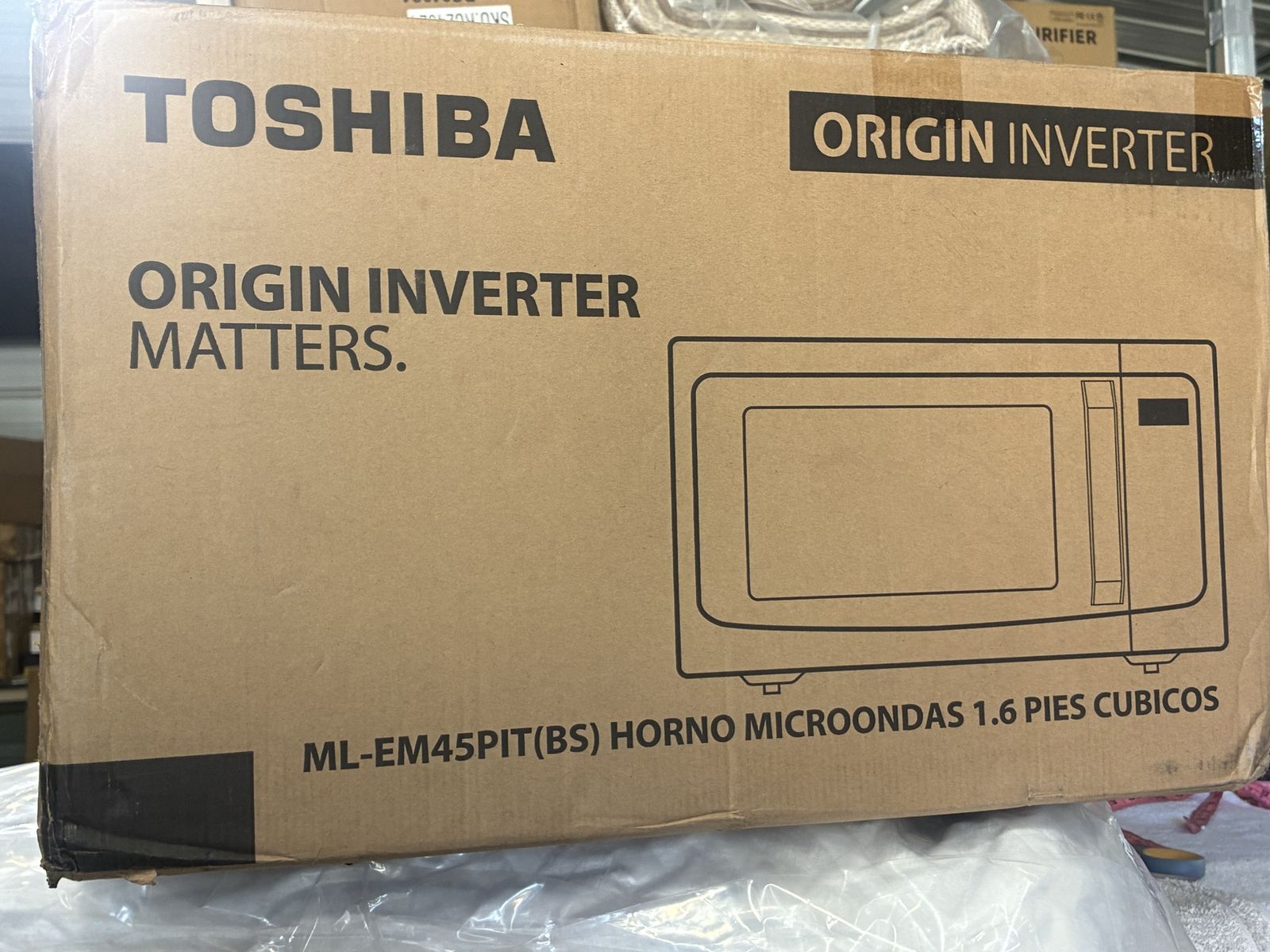 Toshiba Origin Inverter model ML-EM45pit(bs) counter top microwave. New