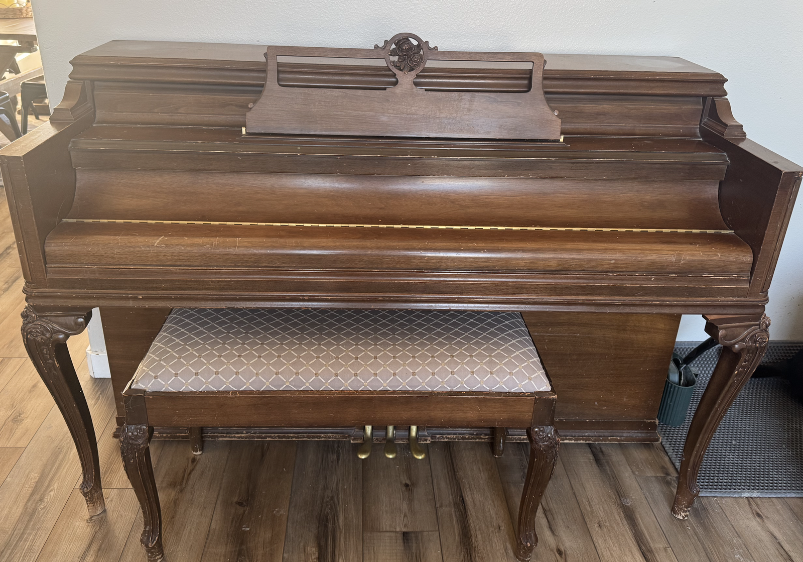 Mason & Hamlin Upright Piano – French Provincial Walnut, 1972 – Needs Tuning