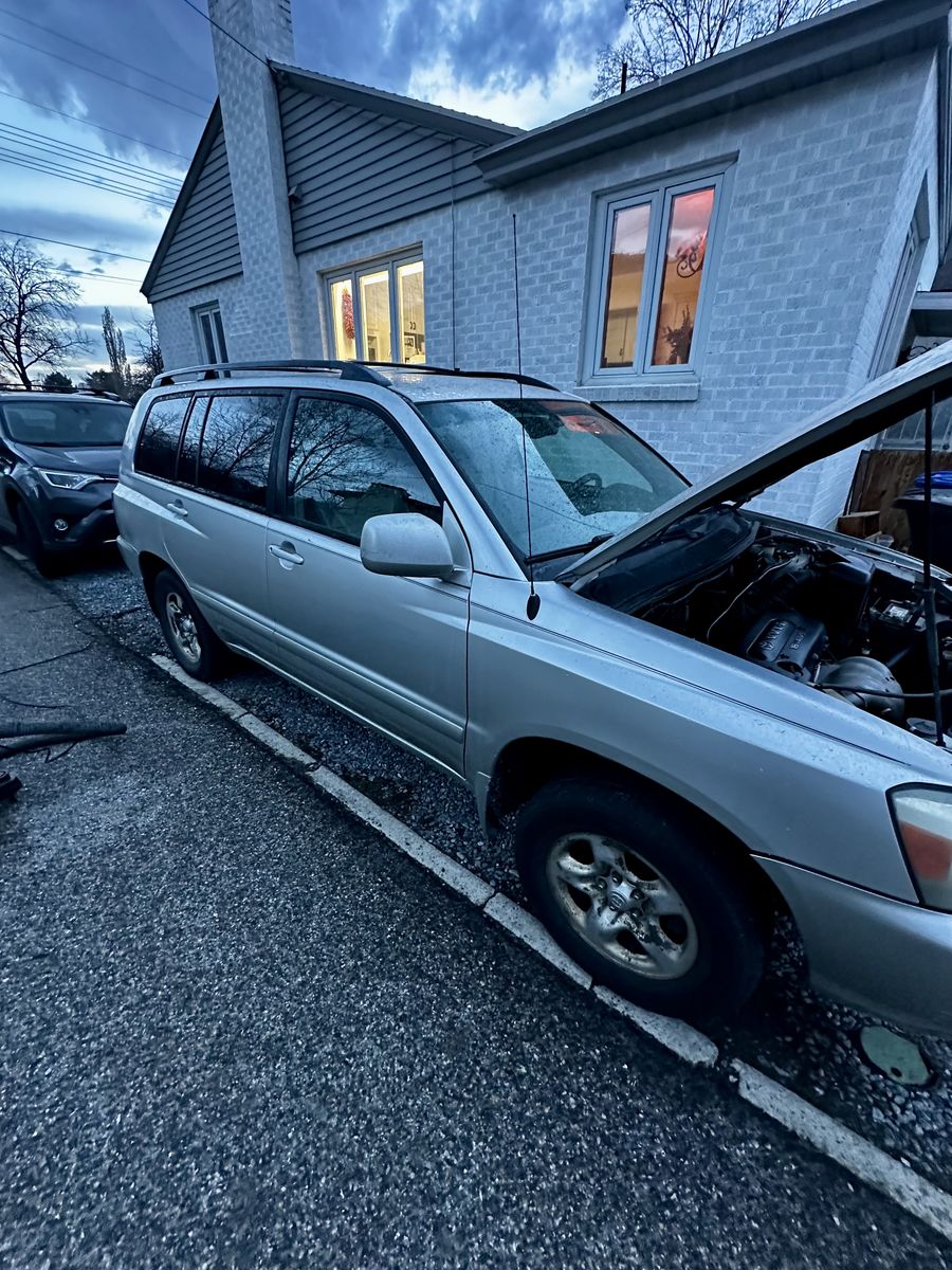 2006 Toyota Highlander - Project Vehicle