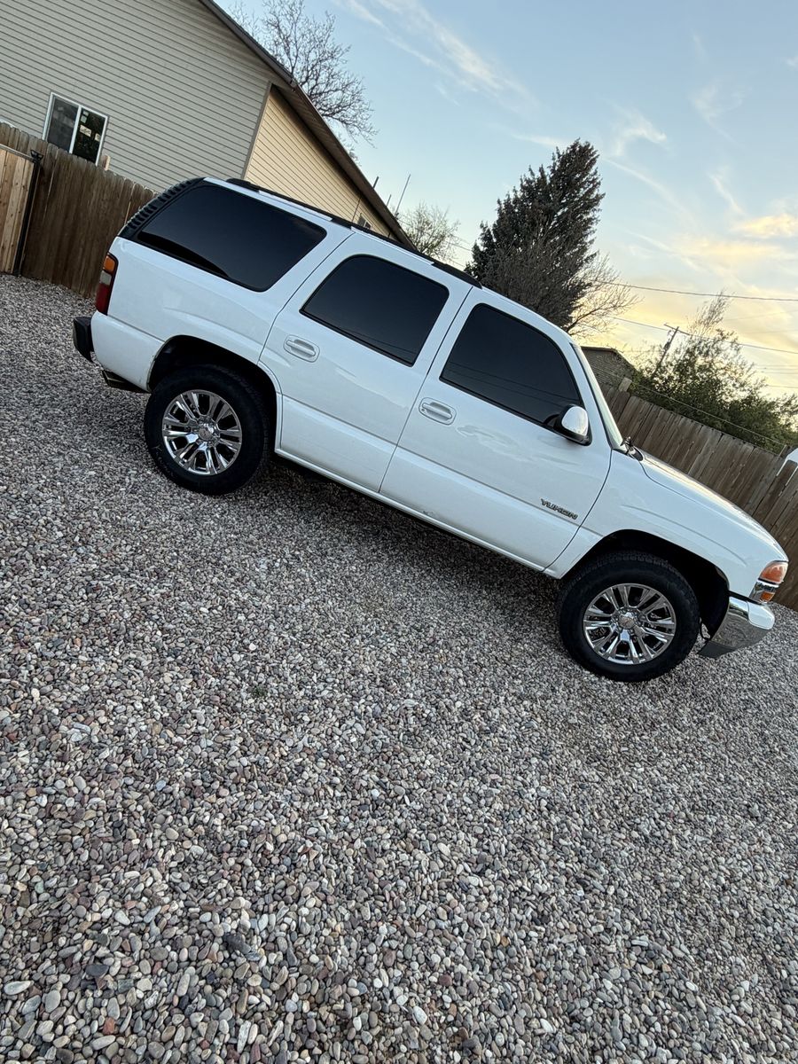 2003 GMC YUKON SLE
