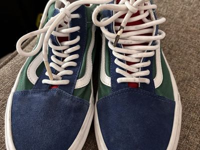 Bans Yacht Club Old School Mens 6.5/womens 8