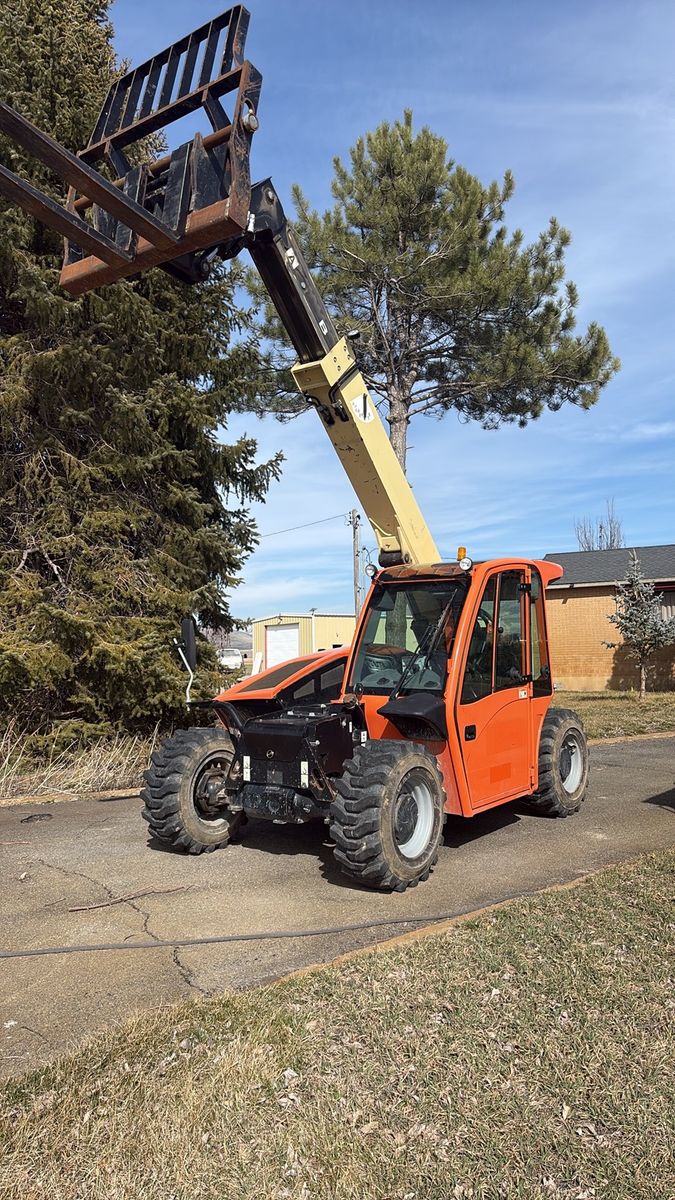 JLG 5-19 Mini Telehandler For Sale, Closed Can