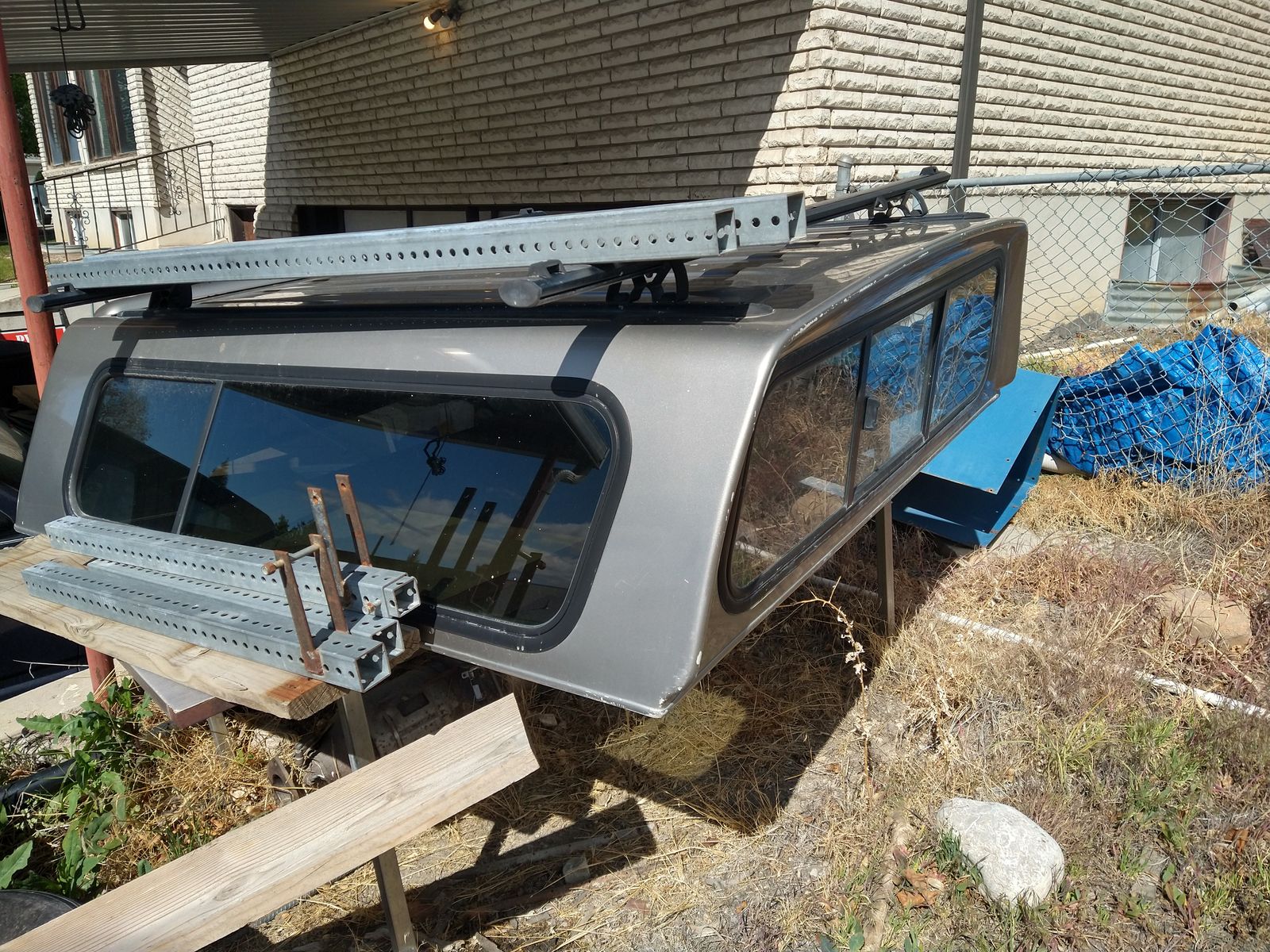 Truck topper 1999-2000 S-10 Shortbed