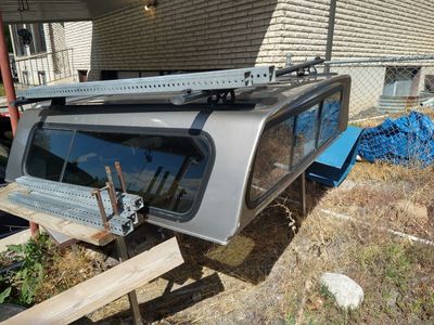 Truck topper 1999-2000 S-10 Shortbed