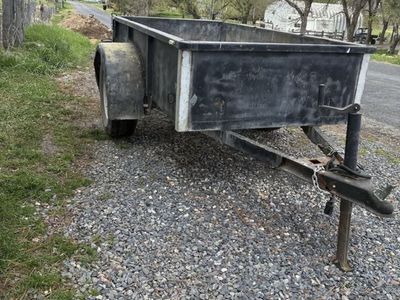 Heavy duty utility trailer
