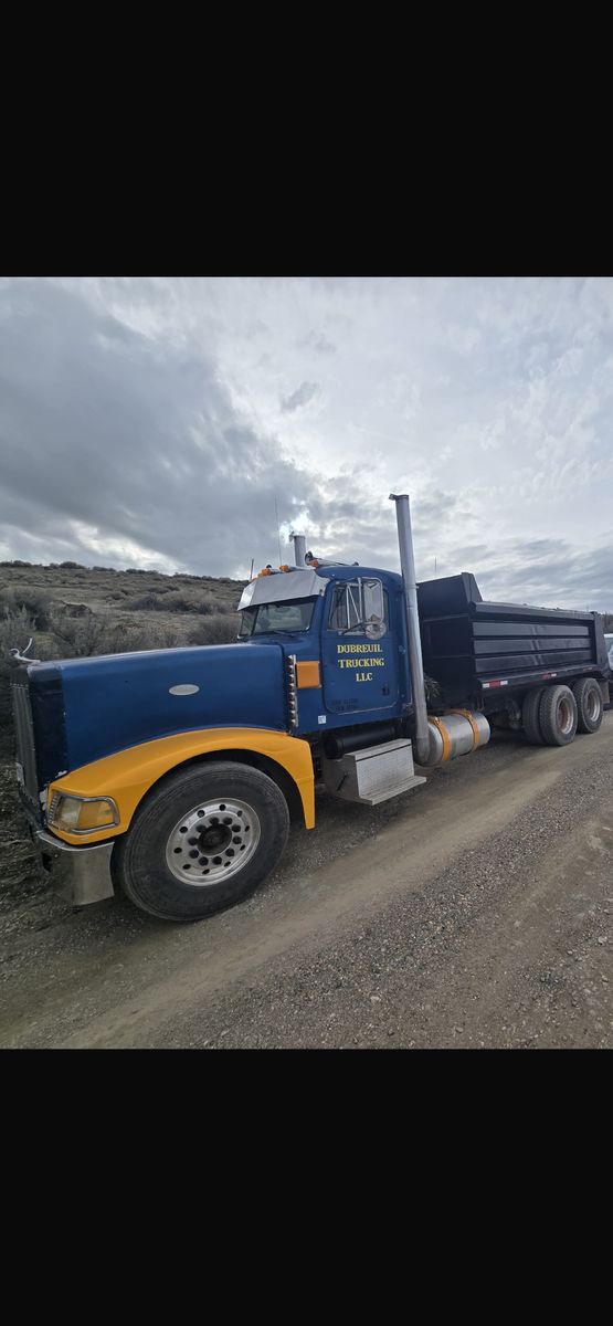 1999 Peterbilt 377 