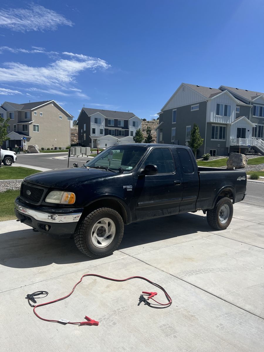2002 Ford F-150 XLT