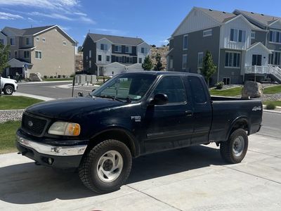2002 Ford F-150 XLT