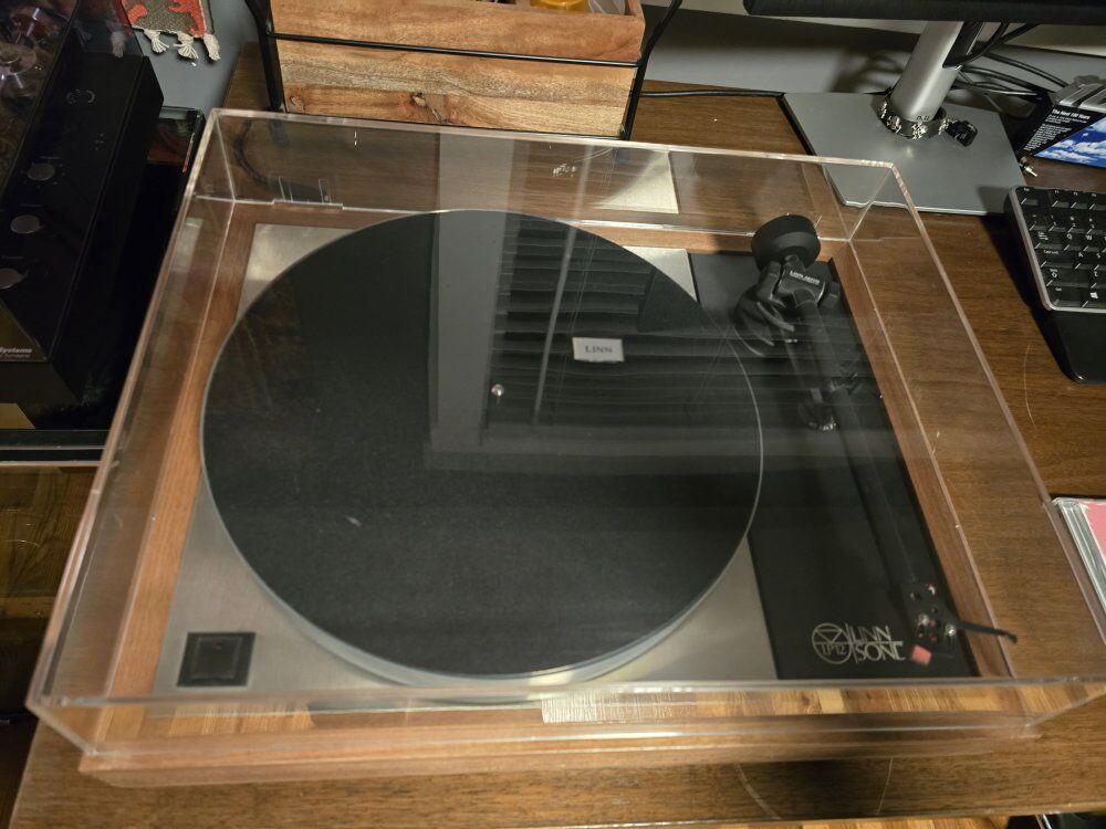 Linn Sondek LP-12 turntable