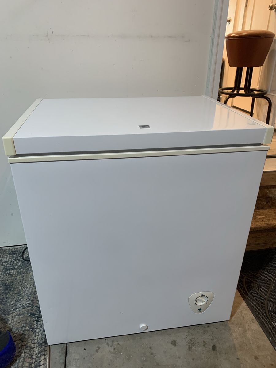 5.1 CU Kenmore Chest Freezer For Garage Excellent!
