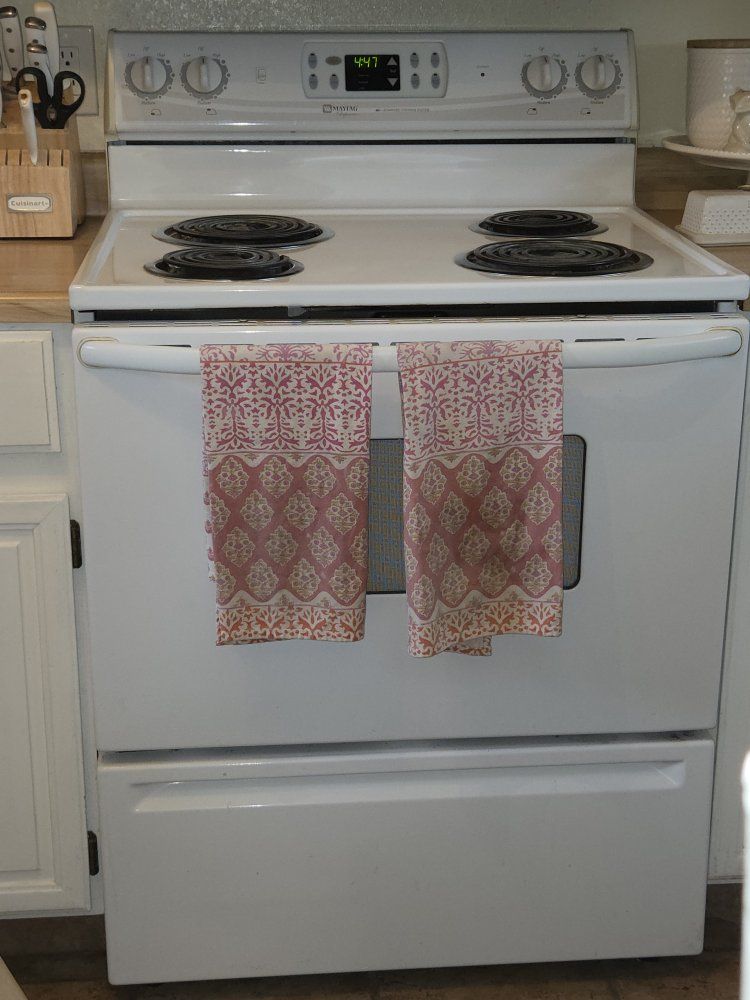 Maytag Electric Range Stove White Used
