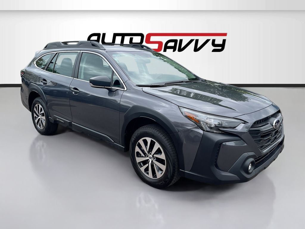 2025 Subaru Outback Base
