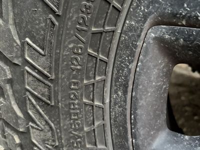 325/60R20