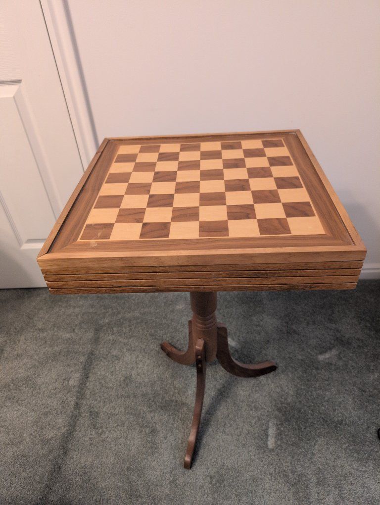 Game Table with Built-in Storage, Chess, Checkers, Dominos