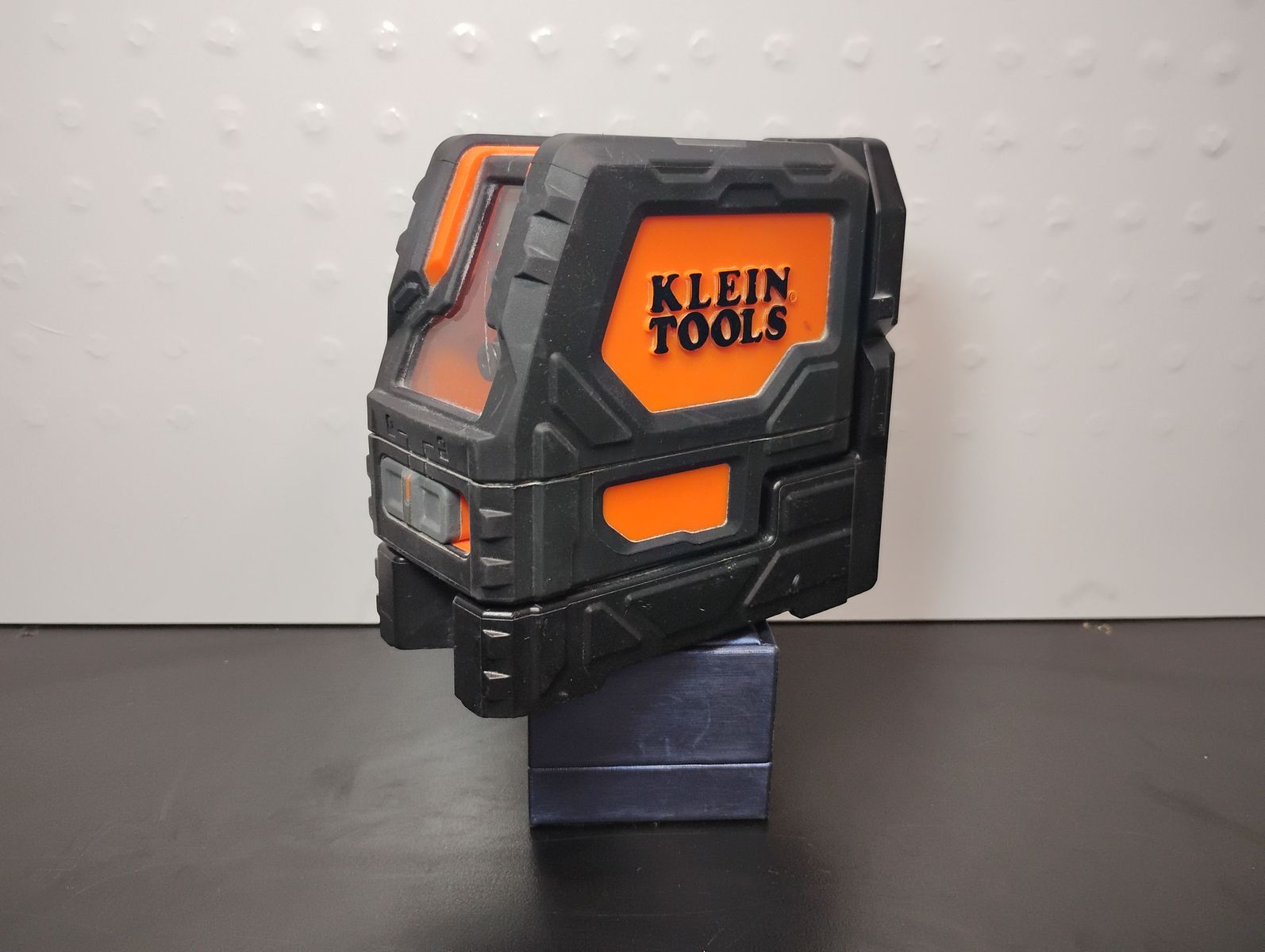 Klein 93LCLS Self-Leveling Cross-Line Laser
