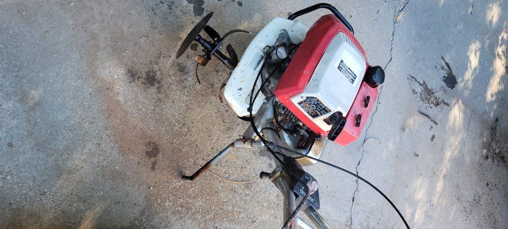 Honda Gas Garden Tiller Cultivator Pink White