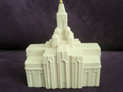 Beautiful porcelain Bountiful Temple