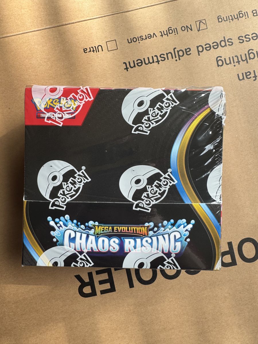 Pokemon Trading Chaos Rising Booster Box