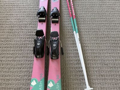 Elan Defiance Flash 130 Skis with Bindings and Poles