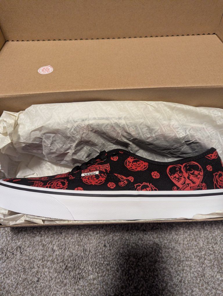 Vans Authentic "Love You To Death" Men's 10.5 / Women's 12.0