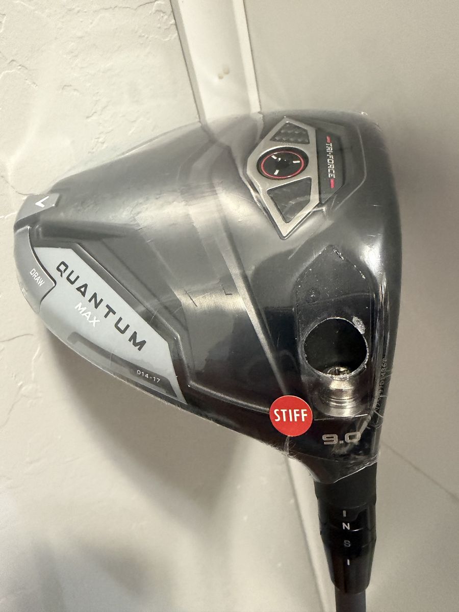 New in plastic Callaway Quantum Max Driver 9.0 Stiff RH