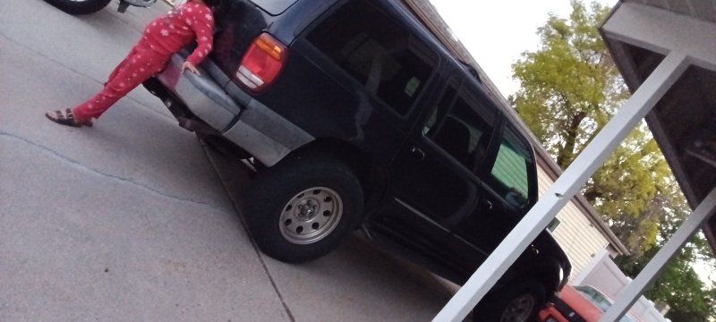 Used Vehicle Interior and Engine Parts