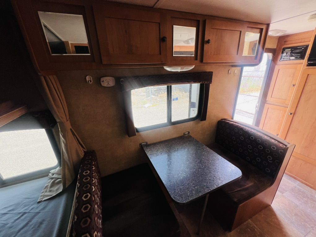 Main image 11