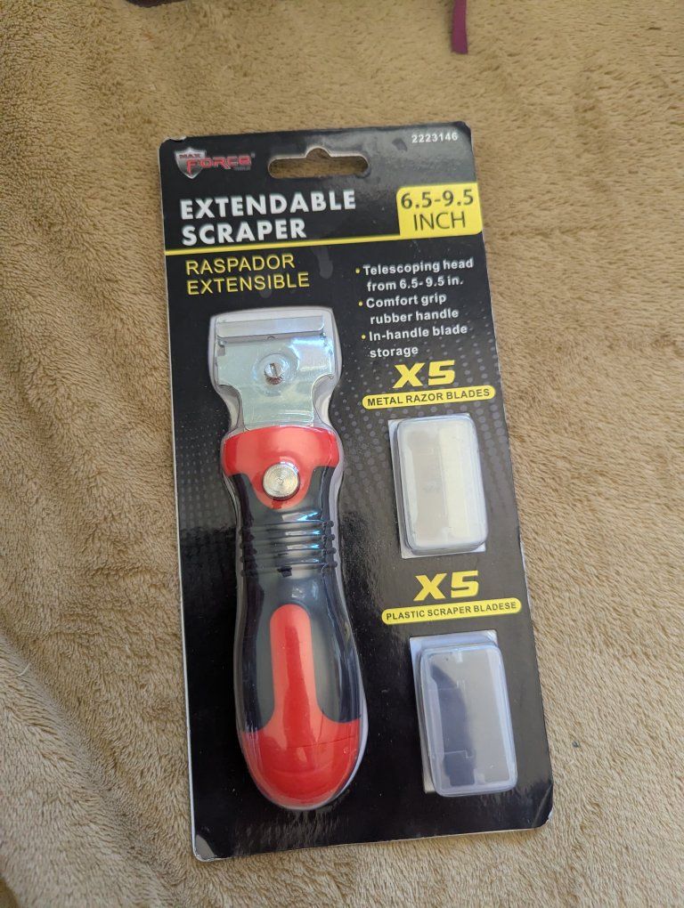 Max Force Extendable Scraper 6.5-9.5 Inch with Metal & Plastic Blades Comfort Grip