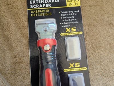 Max Force Extendable Scraper 6.5-9.5 Inch with Metal & Plastic Blades Comfort Grip
