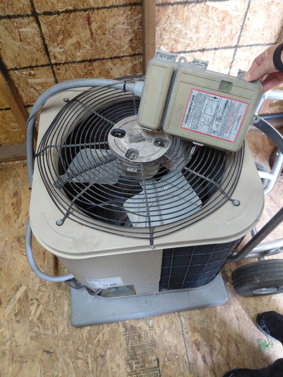 A/C compressor, condensor and furnace for sale. Worked great when removed, been in storage for 4ys. g